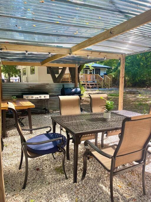 Canyon Lake River House Retreat-Location With Hot Tub Luaran gambar